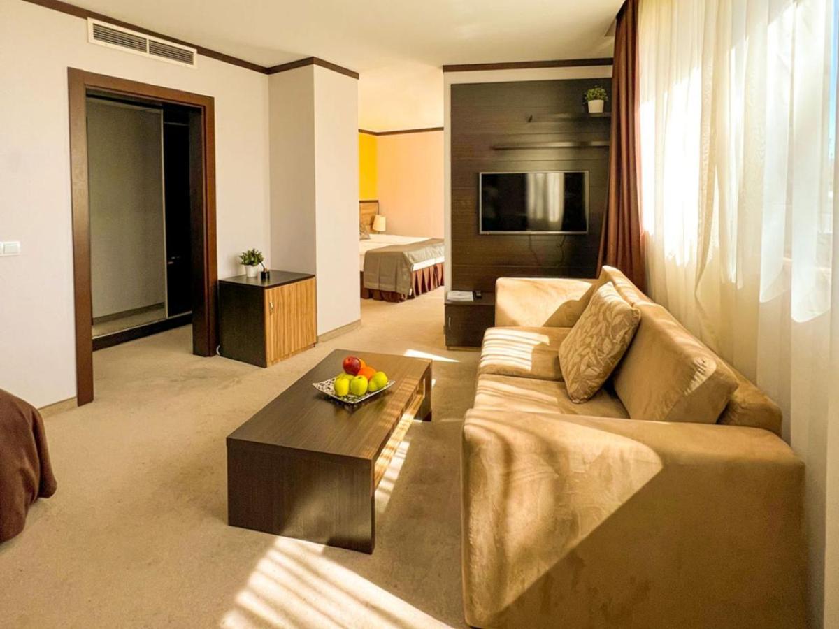 סופיה Hotel Dream מראה חיצוני תמונה