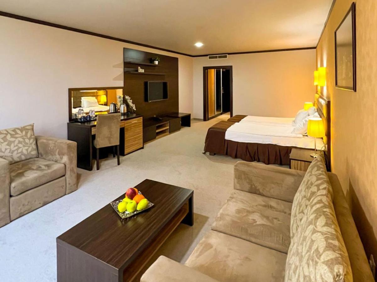 סופיה Hotel Dream מראה חיצוני תמונה