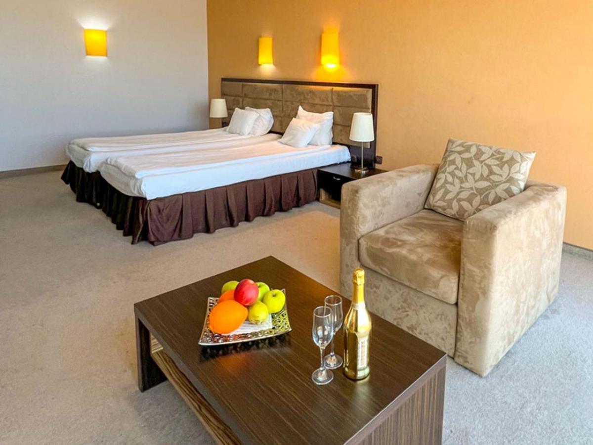 סופיה Hotel Dream מראה חיצוני תמונה